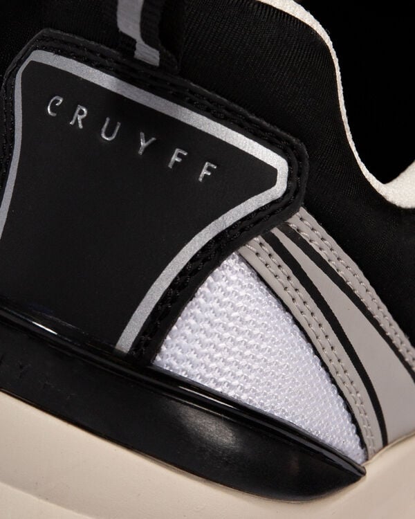 Cruyff Scorpius Code: CC251130-157