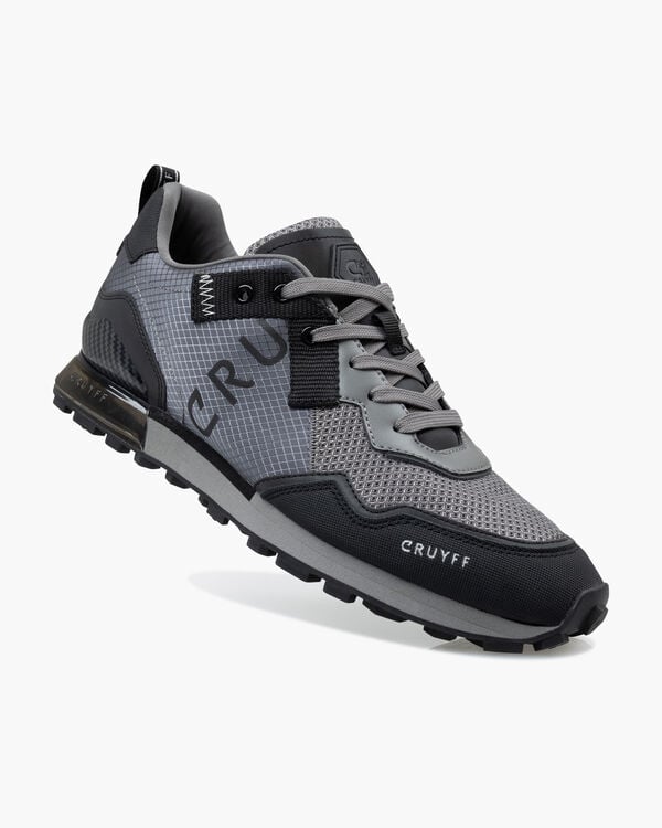 Cruyff Superbia Code: CC251060-900