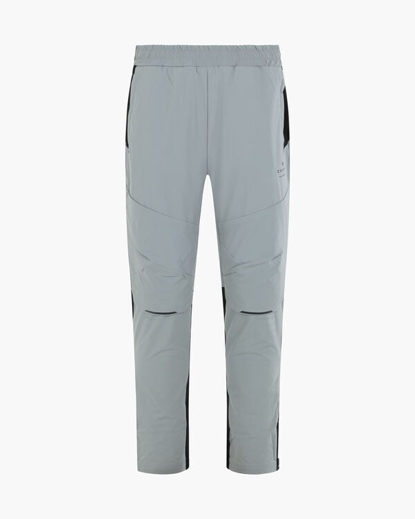Cruyff Surveyor Trackpant Code: CMA243025-958