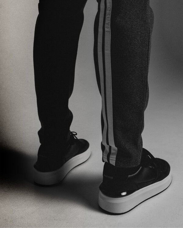 Cruyff Tailored Trackpants Code: CA244006-900