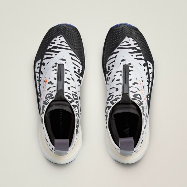 Daniel Hechter Watches ADIDAS BY STELLA MCCARTNEY Boots 'Free Hiker' In Wit