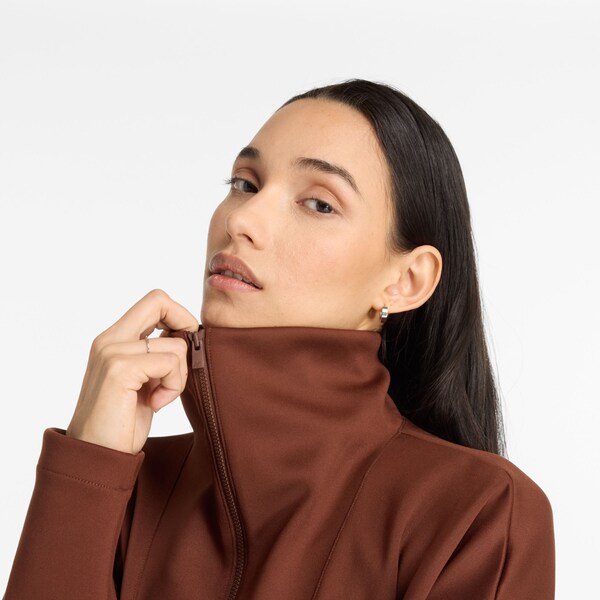 Daniel Hechter Watches New Balance Sportief Sweatshirt In Chocoladebruin