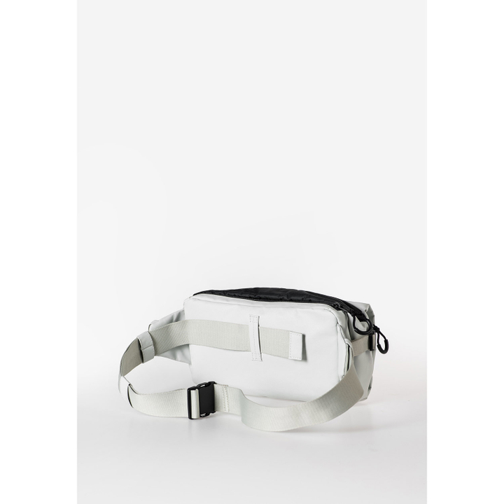 Daniel Ray Aunts & Uncles Ishikari RE Hipbag Cloud Nine