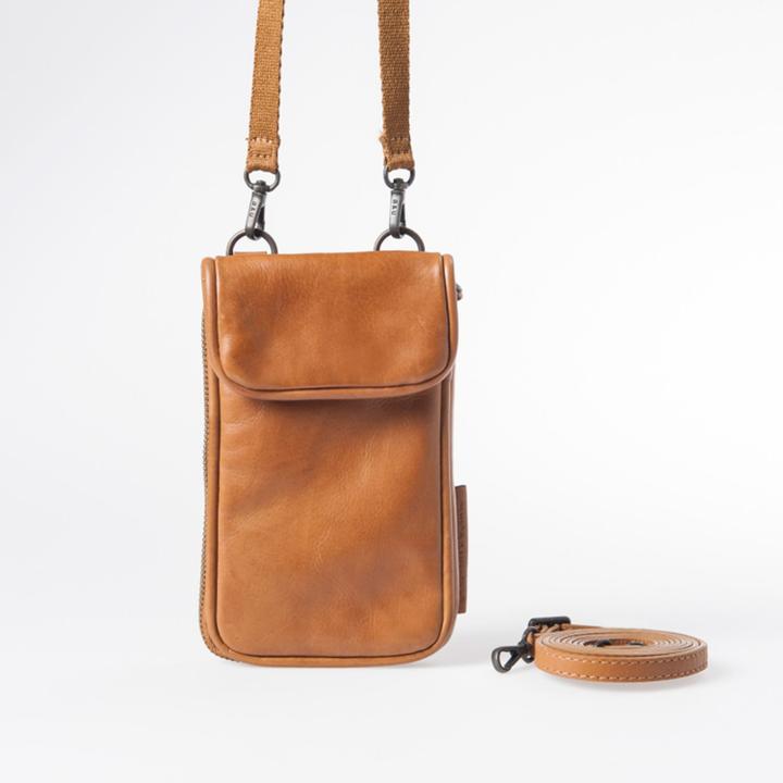 Daniel Ray Aunts & Uncles Jamies Orchard Cloudberry Phone Bag Cognac