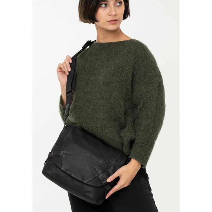 Daniel Ray Aunts & Uncles Japan Sendai Crossover Black