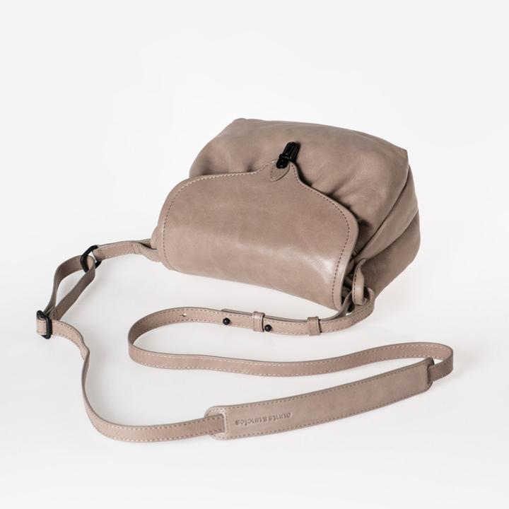 Daniel Ray Aunts & Uncles Mrs. Coconut Cake Shoulderbag Vintage Khaki