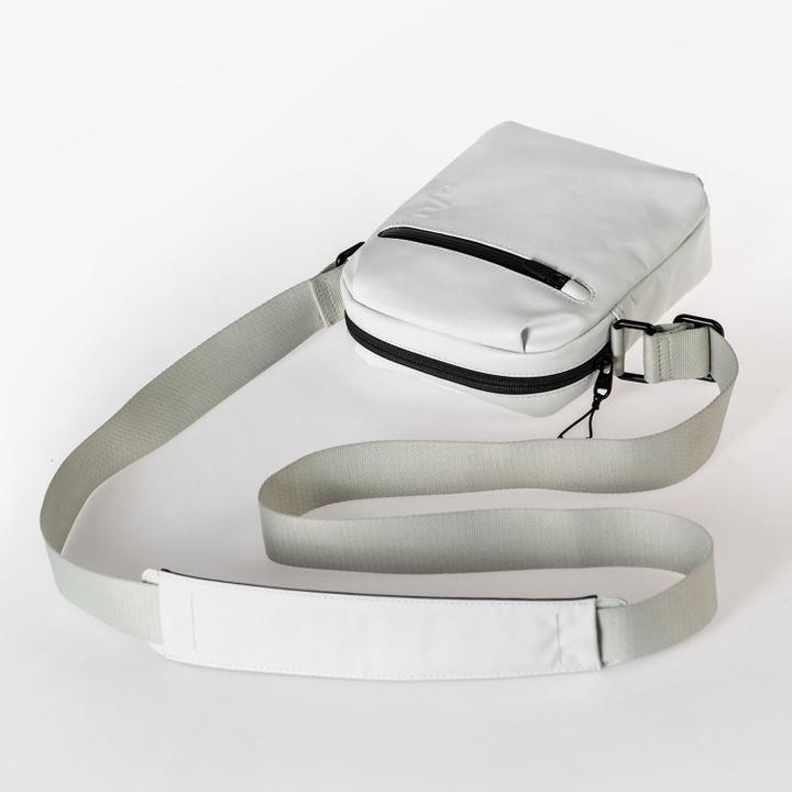 Daniel Ray Aunts & Uncles Onga RE Shoulderbag Cloud Nine