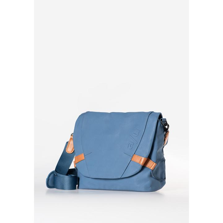 Daniel Ray Aunts & Uncles Sendai Messenger Bag Blue Jeans