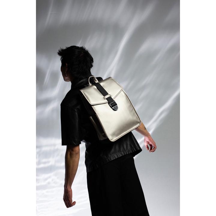 Daniel Ray Bold Banana Beyond Bold Envelope Backpack Gold-black