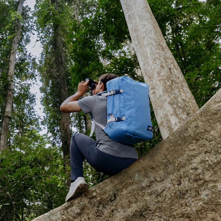 Daniel Ray CabinZero Classic 44L Ultra Light Cabin Bag Infinity Blue