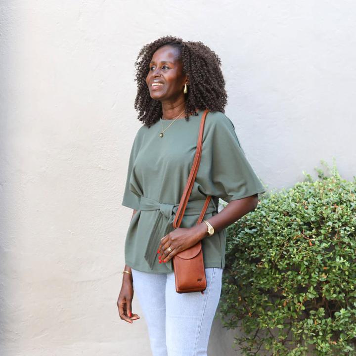 Daniel Ray Bear Design Patty Phonebag Cognac