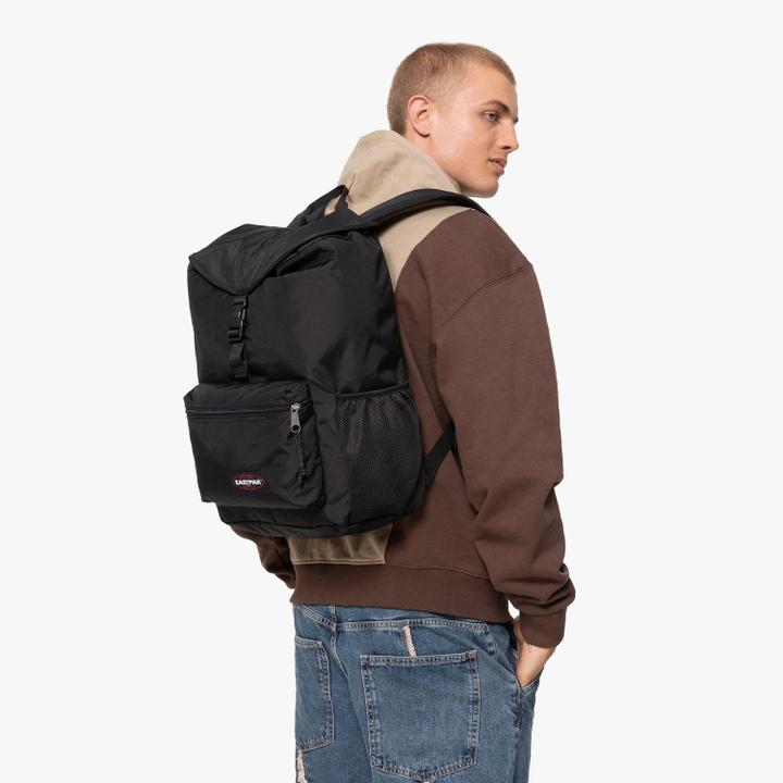 Daniel Ray Eastpak Bazego Powr Black