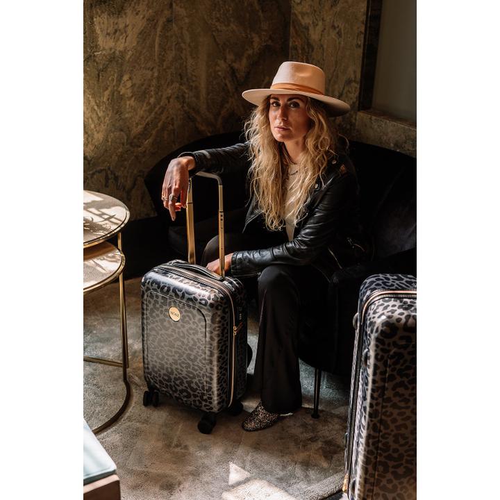 Daniel Ray MOSZ Lauren Cabin 55 Nero Leo