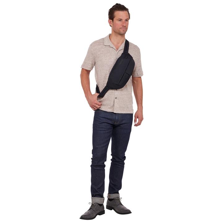Daniel Ray Thule Subterra 2 Sling Bag Black