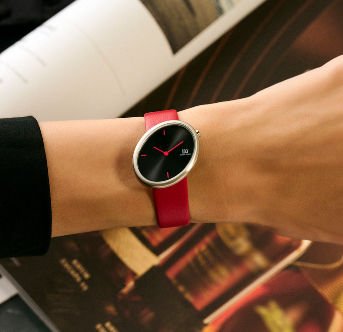Danish Design Ellipse Red