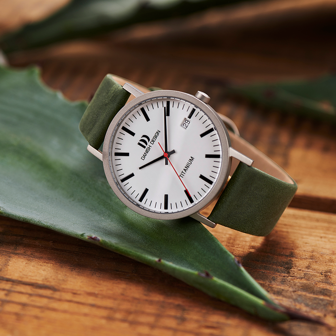 Danish Design Rhine White Green Date Large