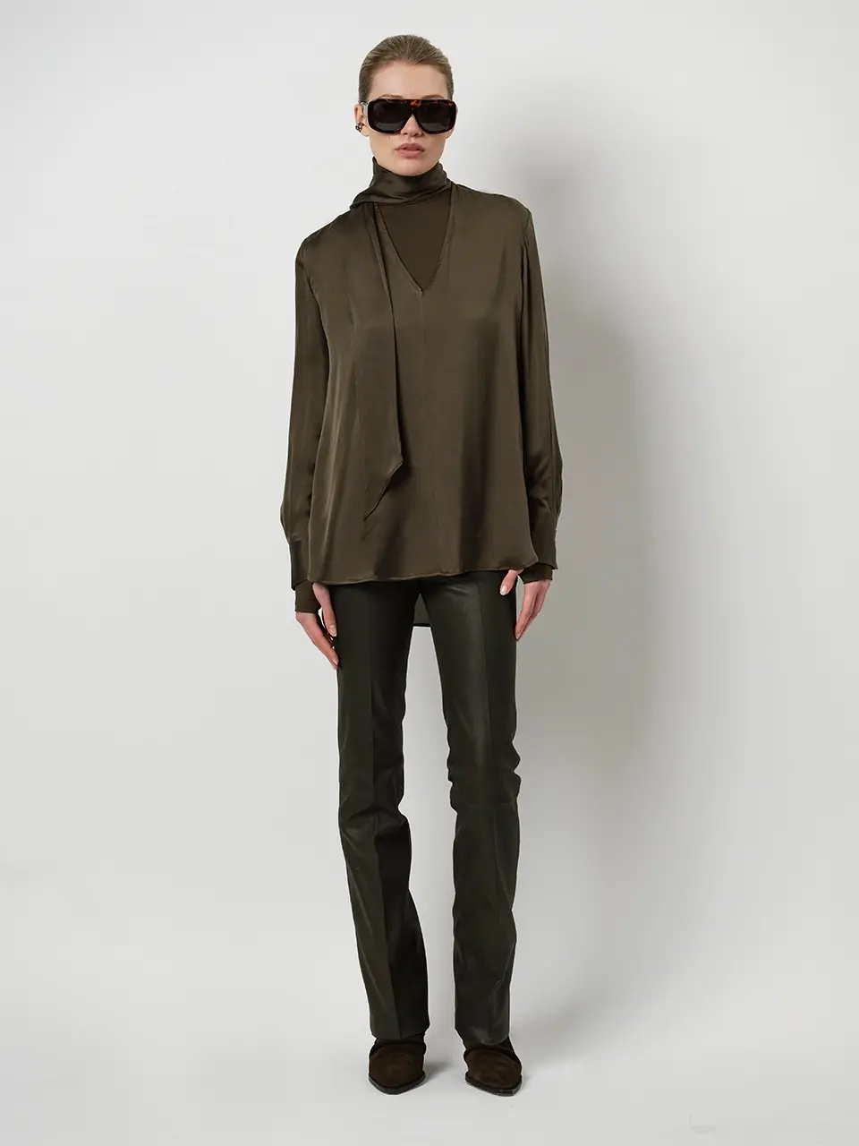 Dante 6 Flared Suede Legging Donkergroen