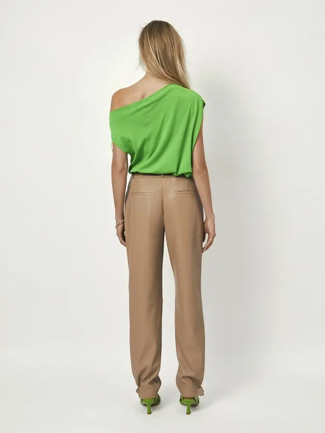 Dante 6 Losse Faux Leren Broek Taupe Bruin