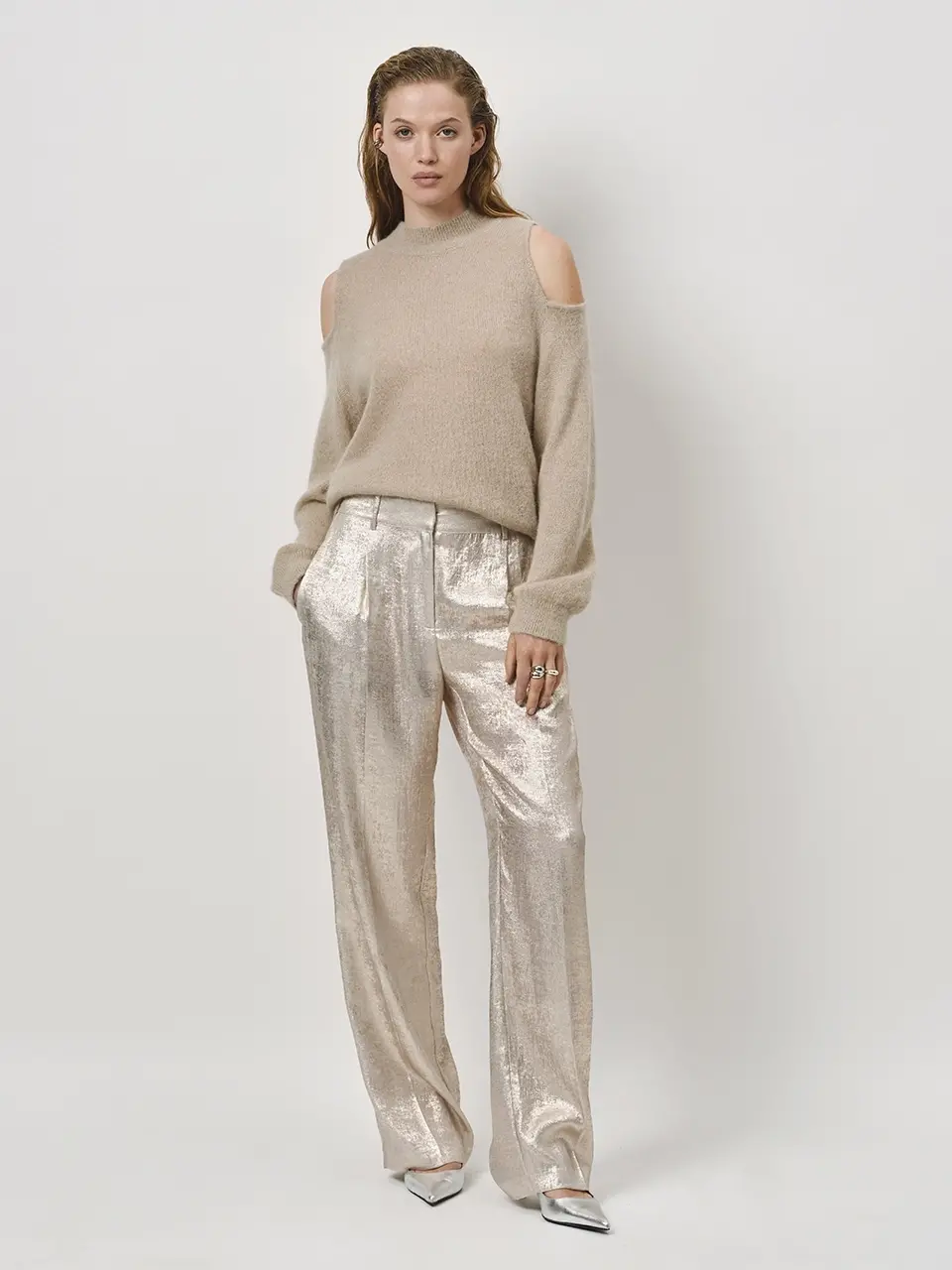 Dante 6 Open-schouder Trui Taupe