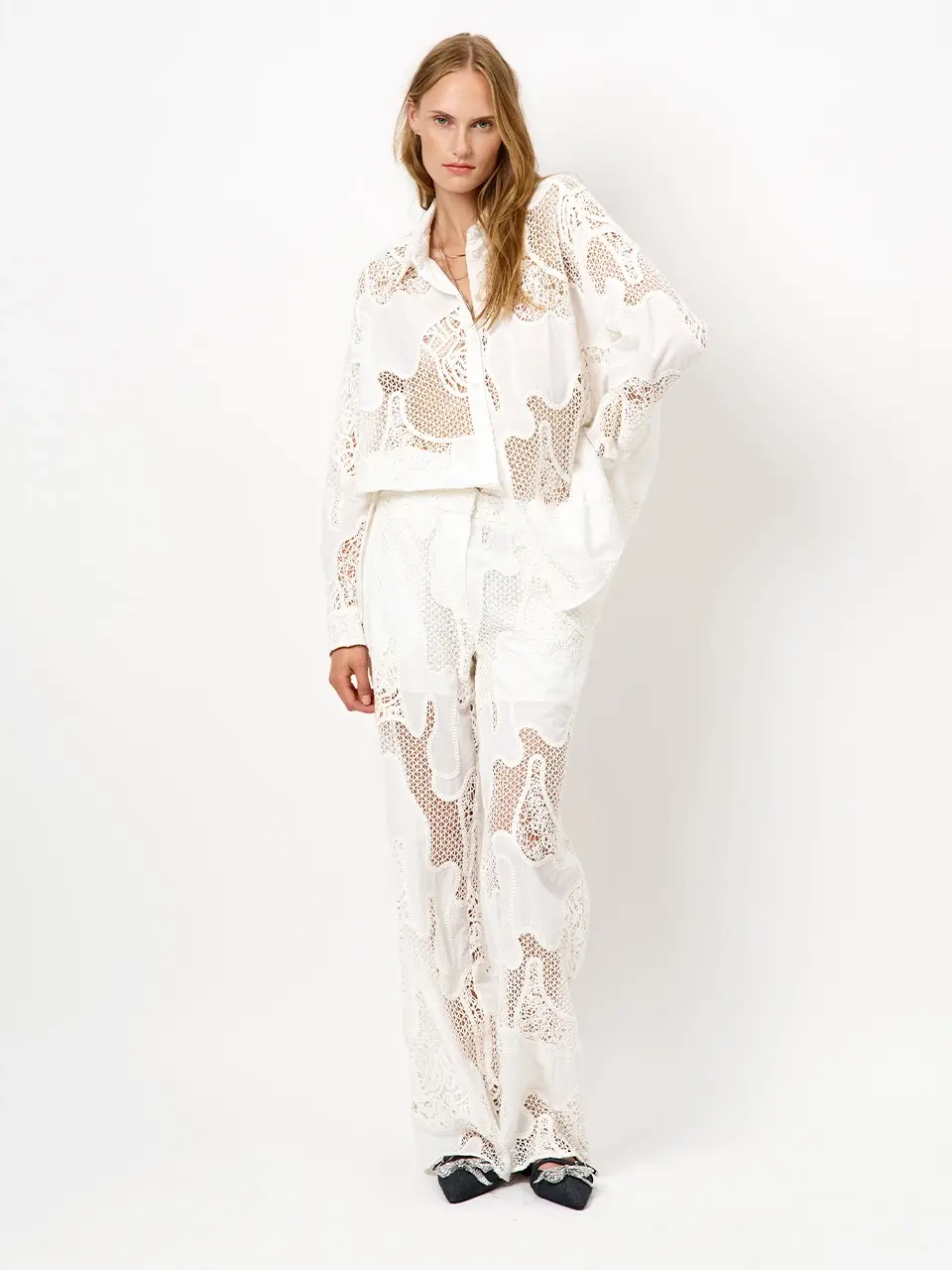 Dante 6 Oversized Broderie Shirt Creme
