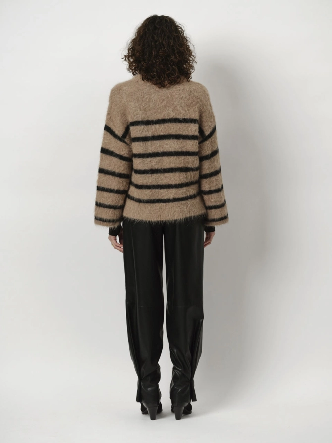 Dante 6 Oversized Trui Bruin