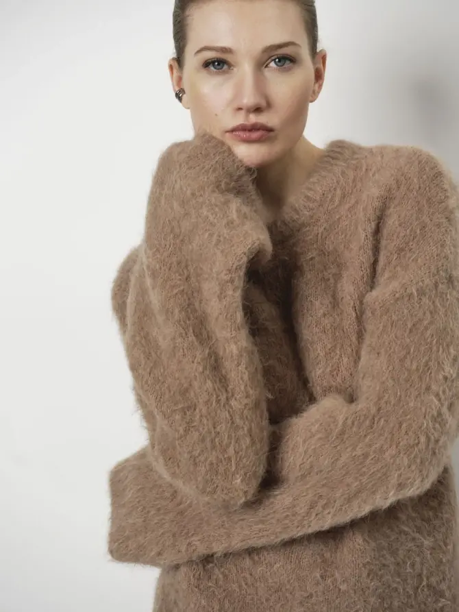 Dante 6 Oversized Trui Bruin