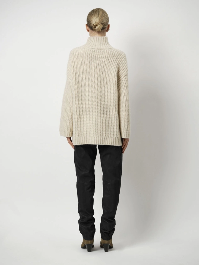 Dante 6 Oversized Trui Creme