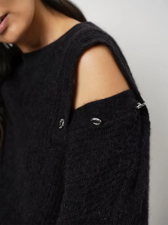 Dante 6 Rib Trui Met Knoopdetails Zwart