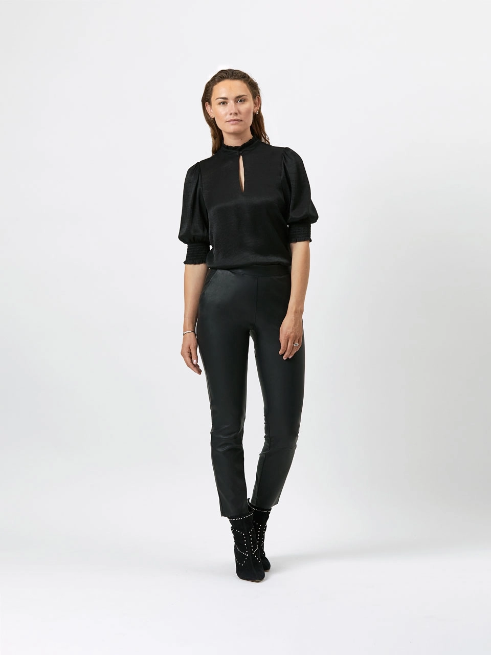 Dante 6 Ruffle Top Zwart