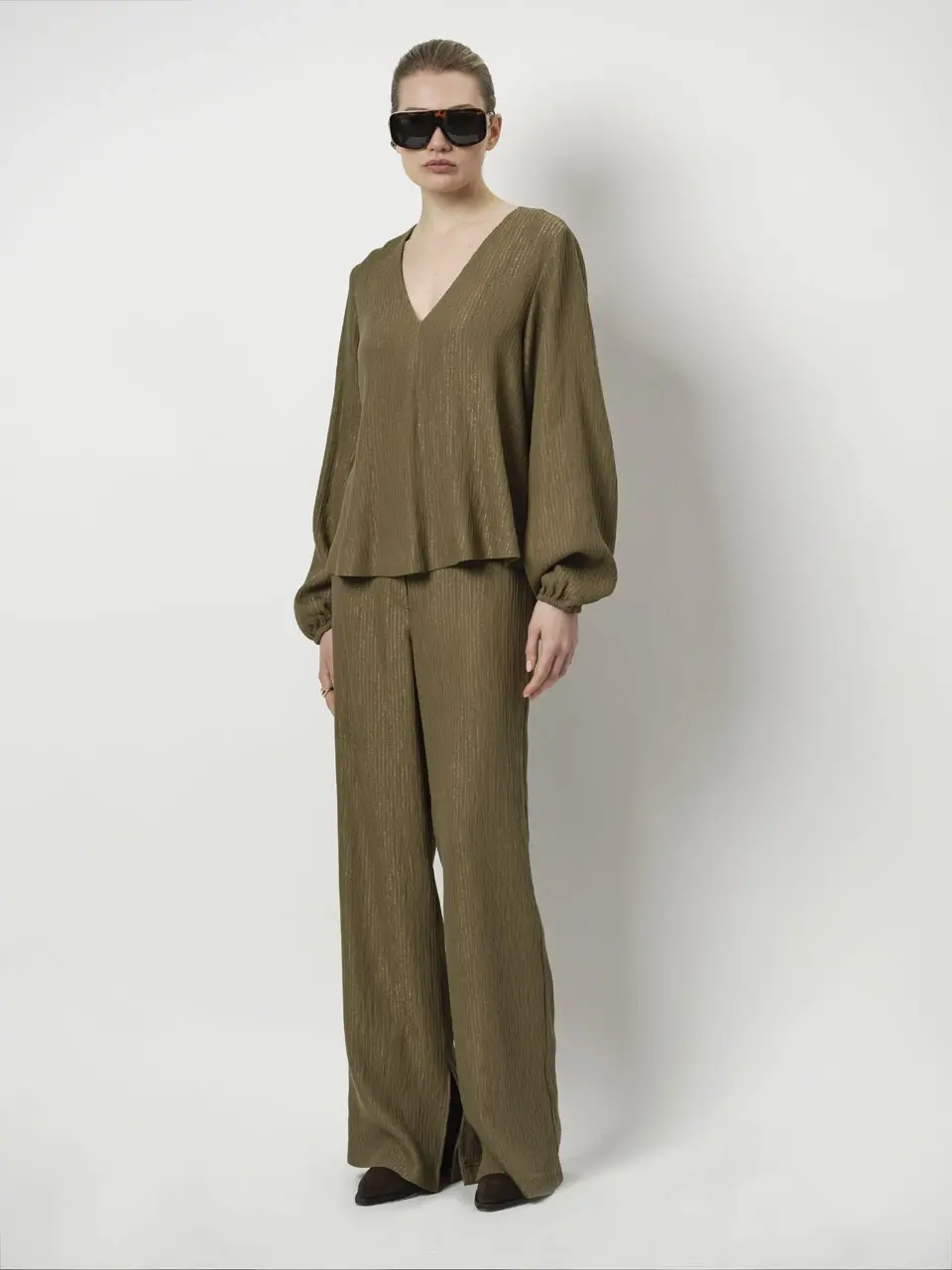 Dante 6 Ruimvallende Wijde Broek Groen