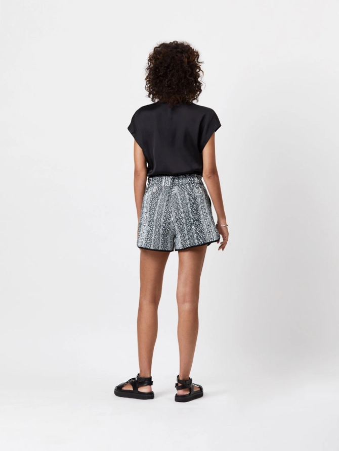 Dante 6 Satijnen Look Zwart