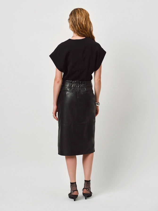 Dante 6 V-hals Top Zwart