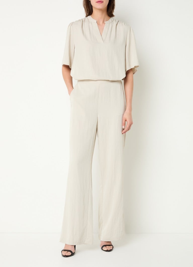 De Bijenkorf Claudia Sträter Creme