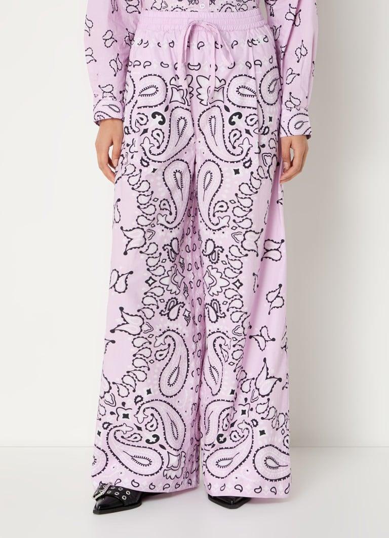 de bijenkorf Essentiel Antwerp Lila