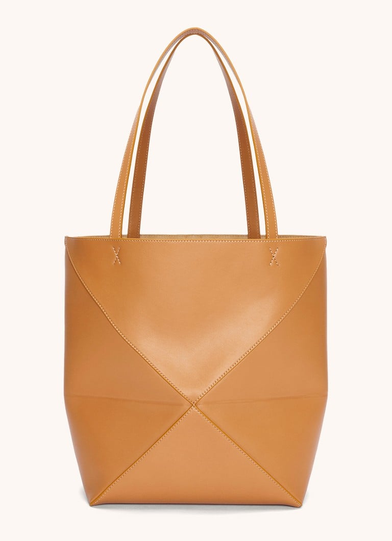 De Bijenkorf LOEWE Camel