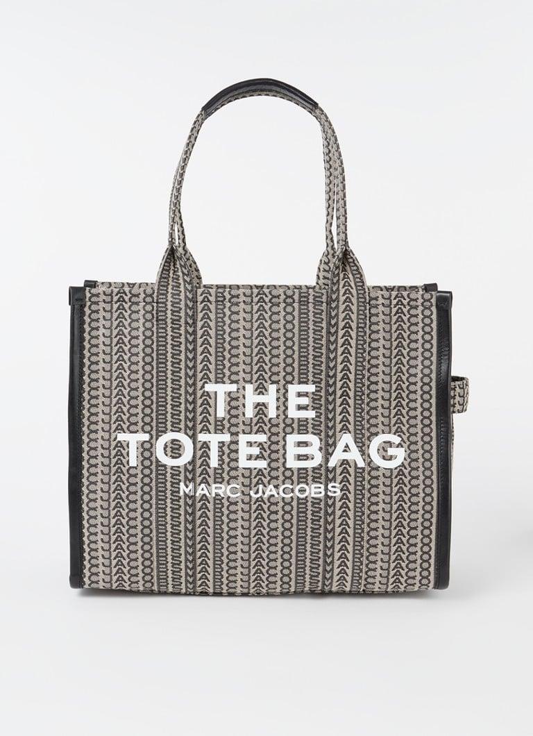 de bijenkorf Marc Jacobs Zand