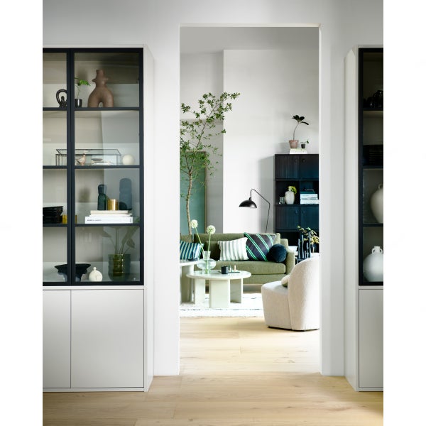 De Eekhoorn BASIC 4-DEURS VITRINEKAST GRENEN MIST [fsc]