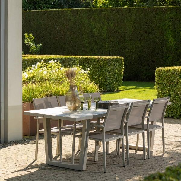 De Eekhoorn BEAR TUINTAFEL ALUMINIUM ZAND