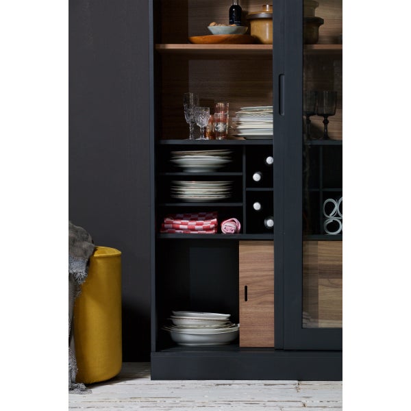 De Eekhoorn JAMES VITRINEKAST ZWART/WALNOOT [fsc]