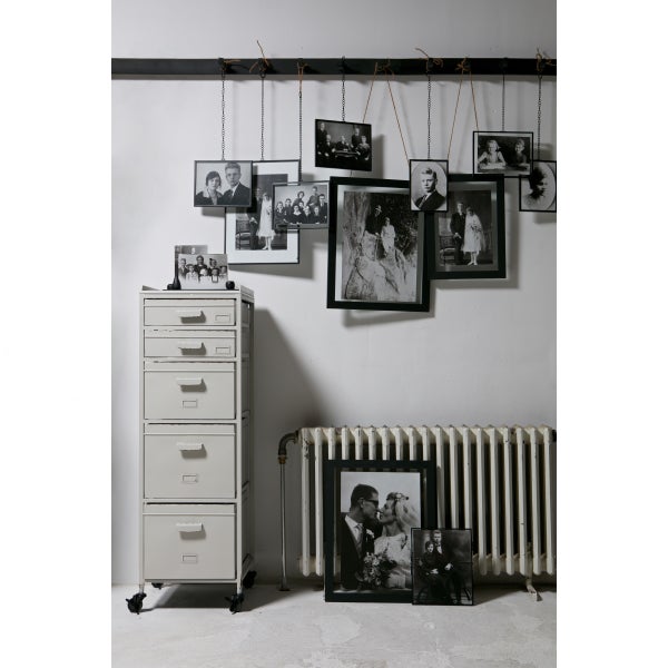 De Eekhoorn XPOSE X-LARGE FOTOLIJST MET KETTING METAAL 30x40