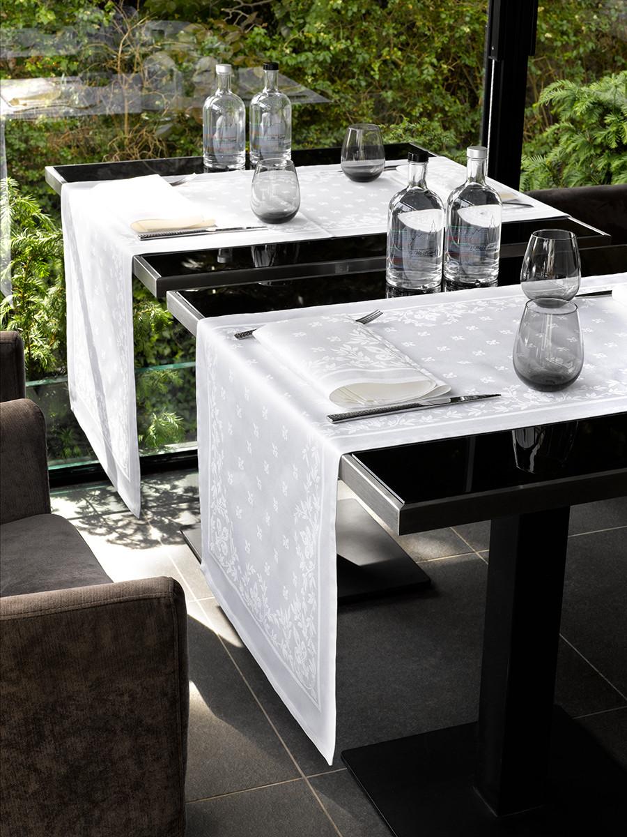 de witte lietaer Tafel lilium-pr Tafellinnen lilium-pr