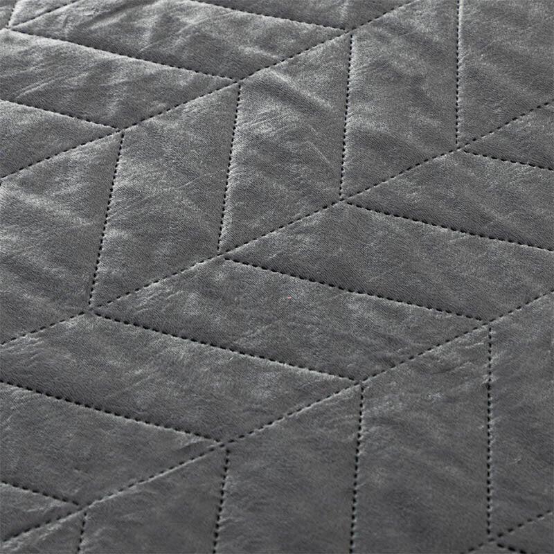 Dekbed Discounter Bedsprei Velvet Prisma - Antraciet