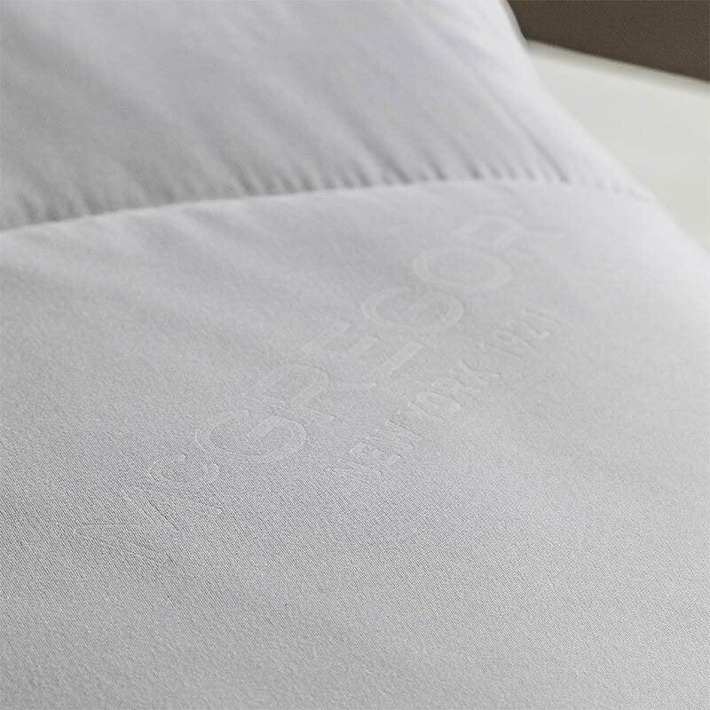 Dekbed Discounter Dekbed McGregor Hotel Deluxe - 4 Seizoenen