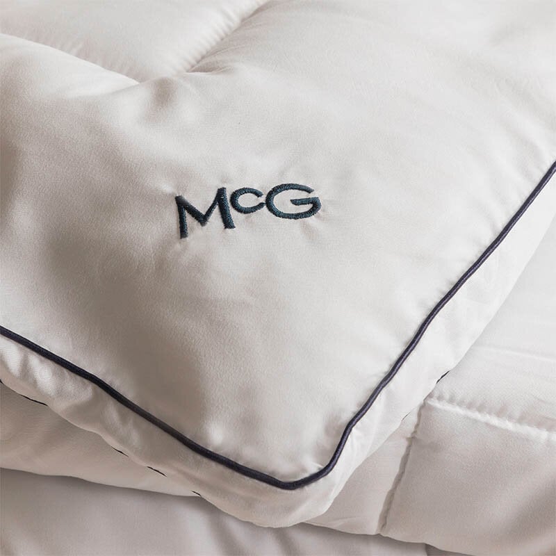 Dekbed Discounter Dekbed McGregor Hotel Deluxe - All-Season