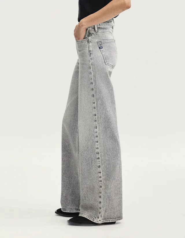 Denham MIKU Sonic Snow Grey - Wide Fit