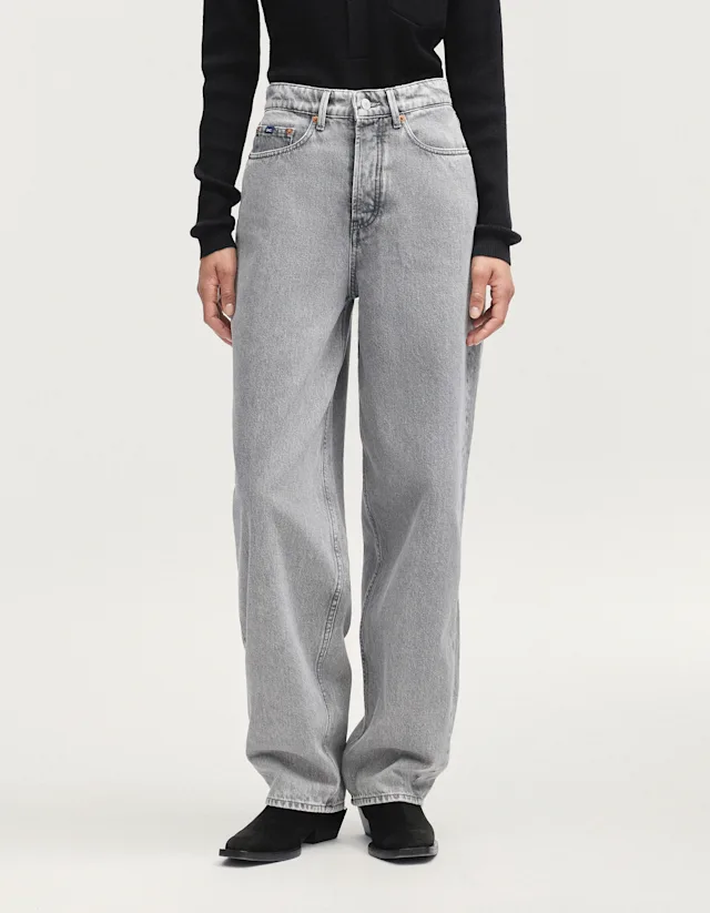 Denham TARU Carbon Grey - Loose FIt