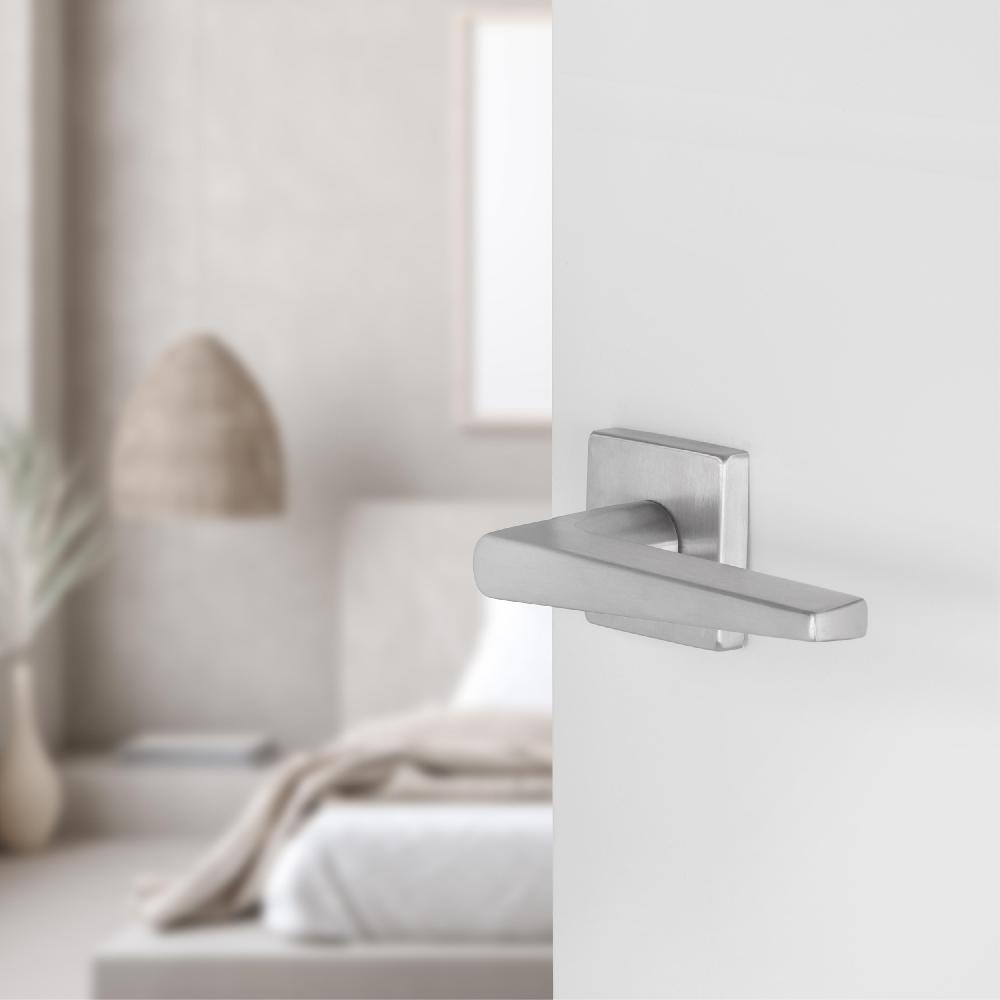 Differnz Differnz Rotterdam Deurkruk – Vierkant Schild – Cilinder 55 Mm – Mat Chroom