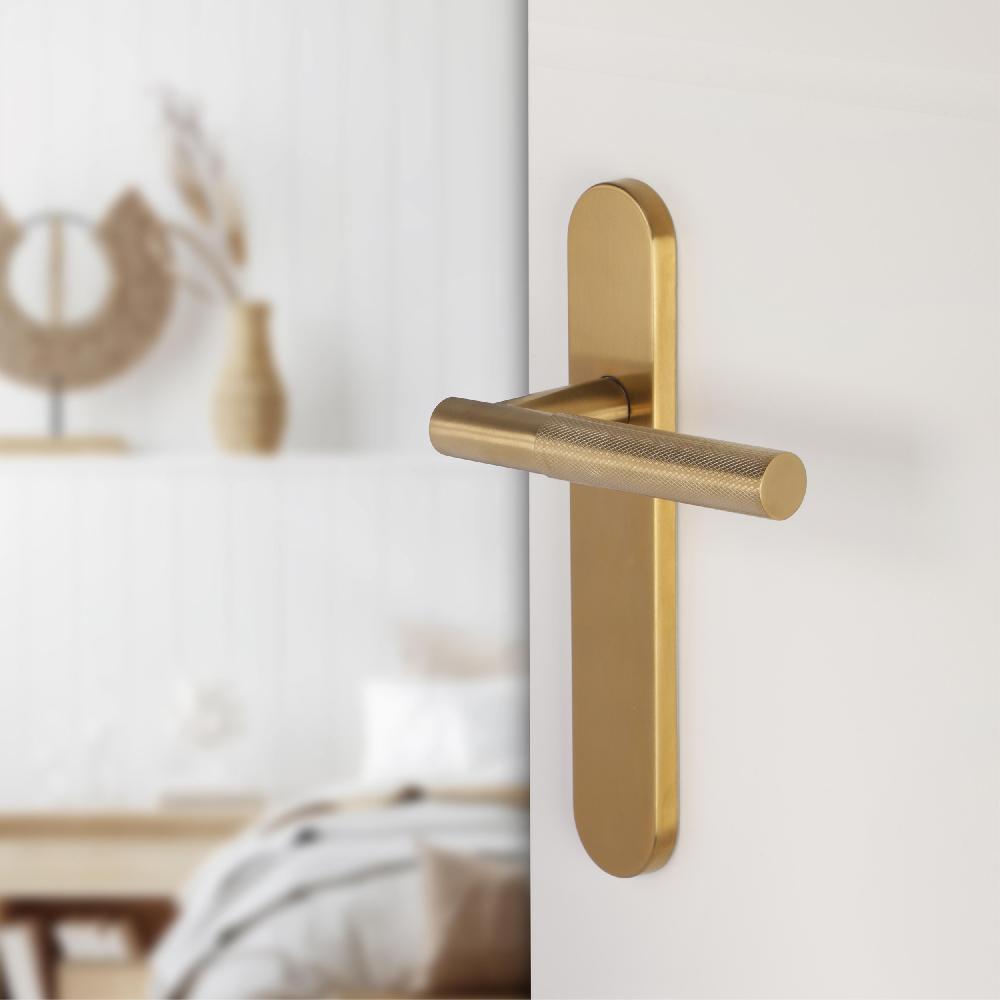 Differnz Differnz Utrecht Deurkruk – Ovaal Schild – Blind – Goud