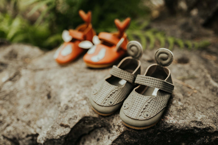 Donsje Amigu Shoes | Chameleon | Stone Square Stamped Nubuck