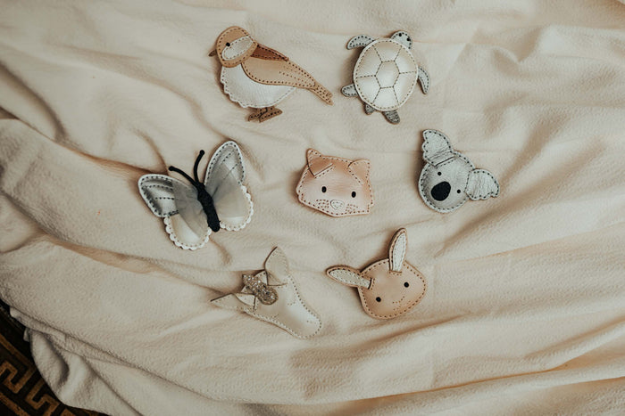 Donsje Blinc Clip | Koala | Silver Grey Metallic Leather